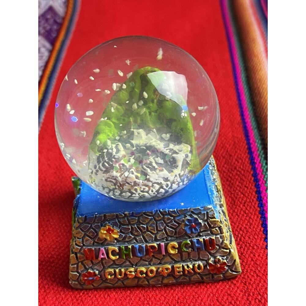 Machu Picchu Light-Up Iridescent Sphere Color Changing LED Pull Switch 1.75"x 2"